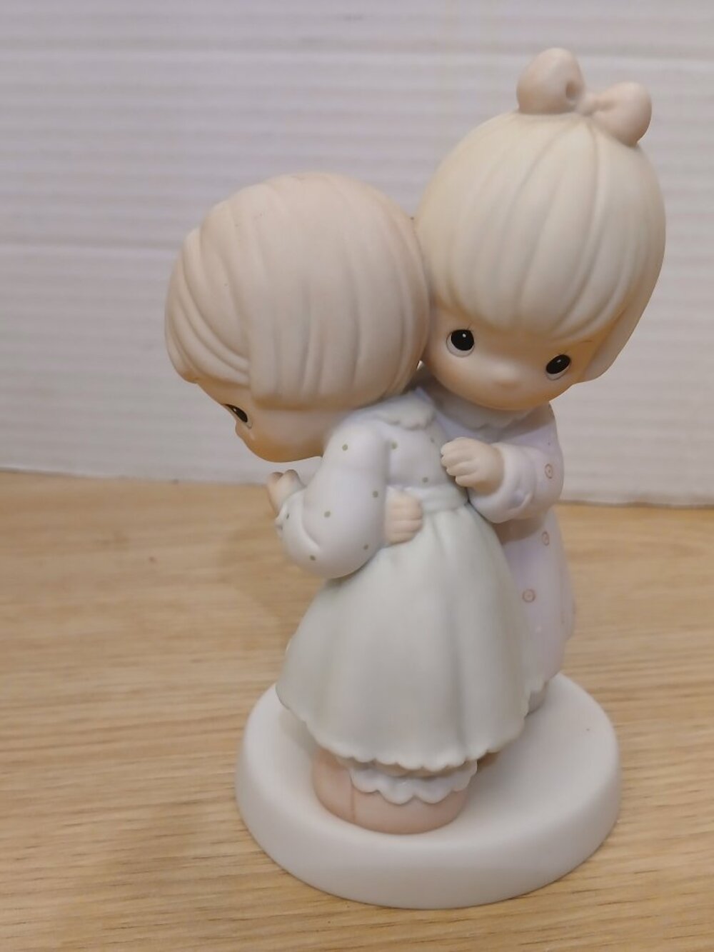 Precious Moments That's What Friends Are For Porcelain Figurine 521183